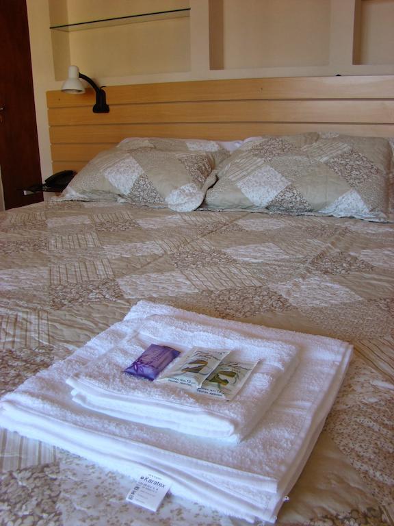 Hotel Punta Lavalle Сан Луис Екстериор снимка